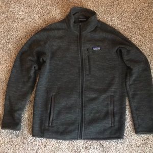 Medium Men’s Patagonia zip up jacket.